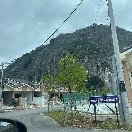 Minan Homestay Gua Musang 2-Aircond No Wifi No Tv Exterior photo