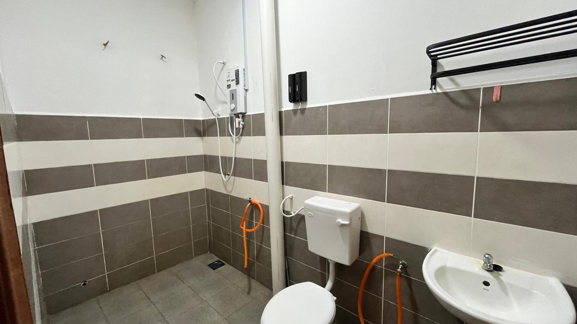Minan 2-aircond No Wifi No Tv Holiday home