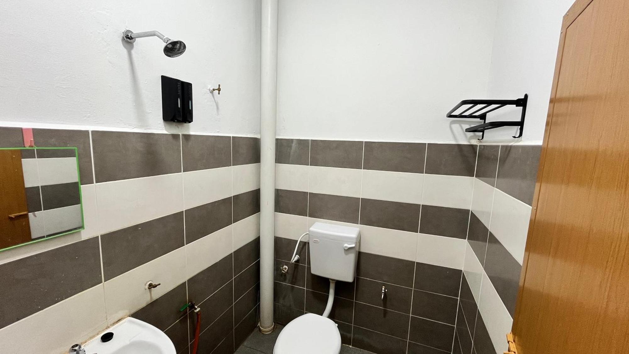 Holiday home Minan 2-aircond No Wifi No Tv